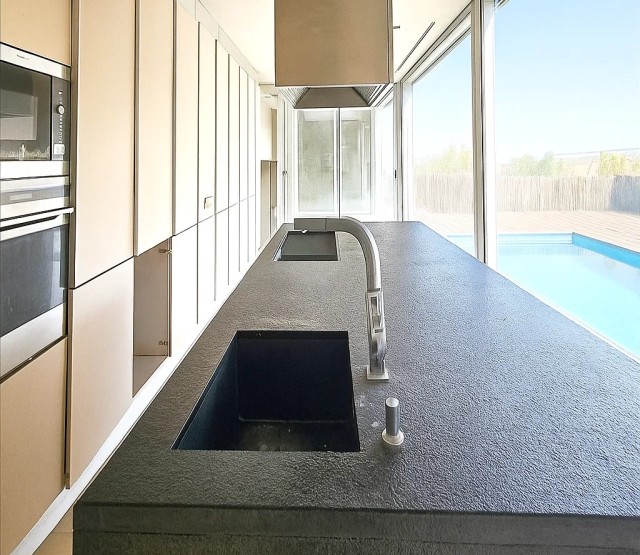 House for sale in Canovelles