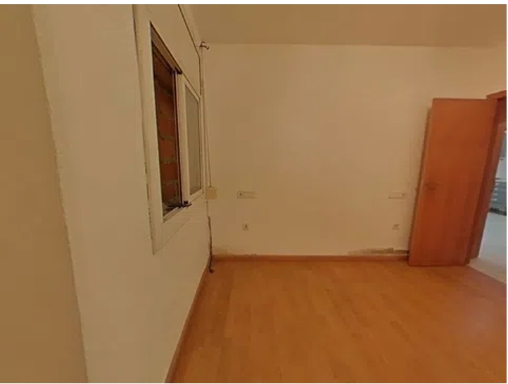 Venta de piso planta baja en Blanes