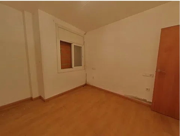 Venta de piso planta baja en Blanes