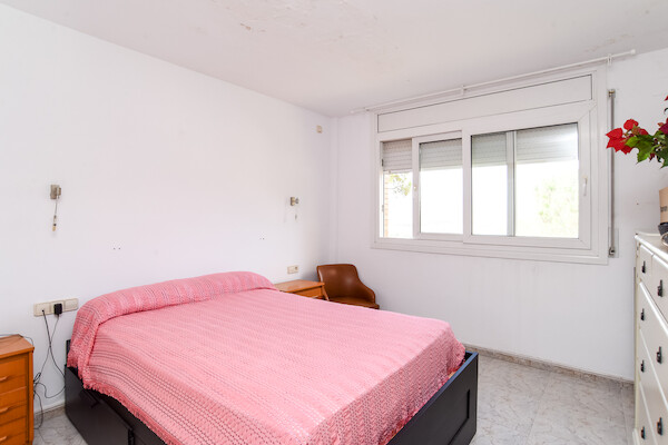 Аренда с возможностью покупки отдельного дома или шале в Льянарс-дель-Вальес