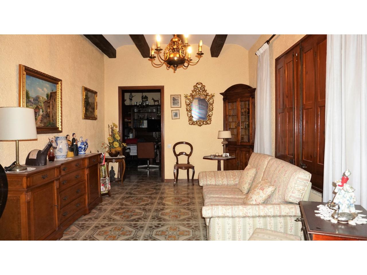 Catalan farmhouse in La Roca del Vallés