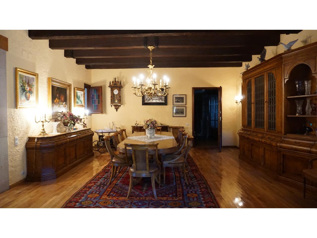 Catalan farmhouse in La Roca del Vallés