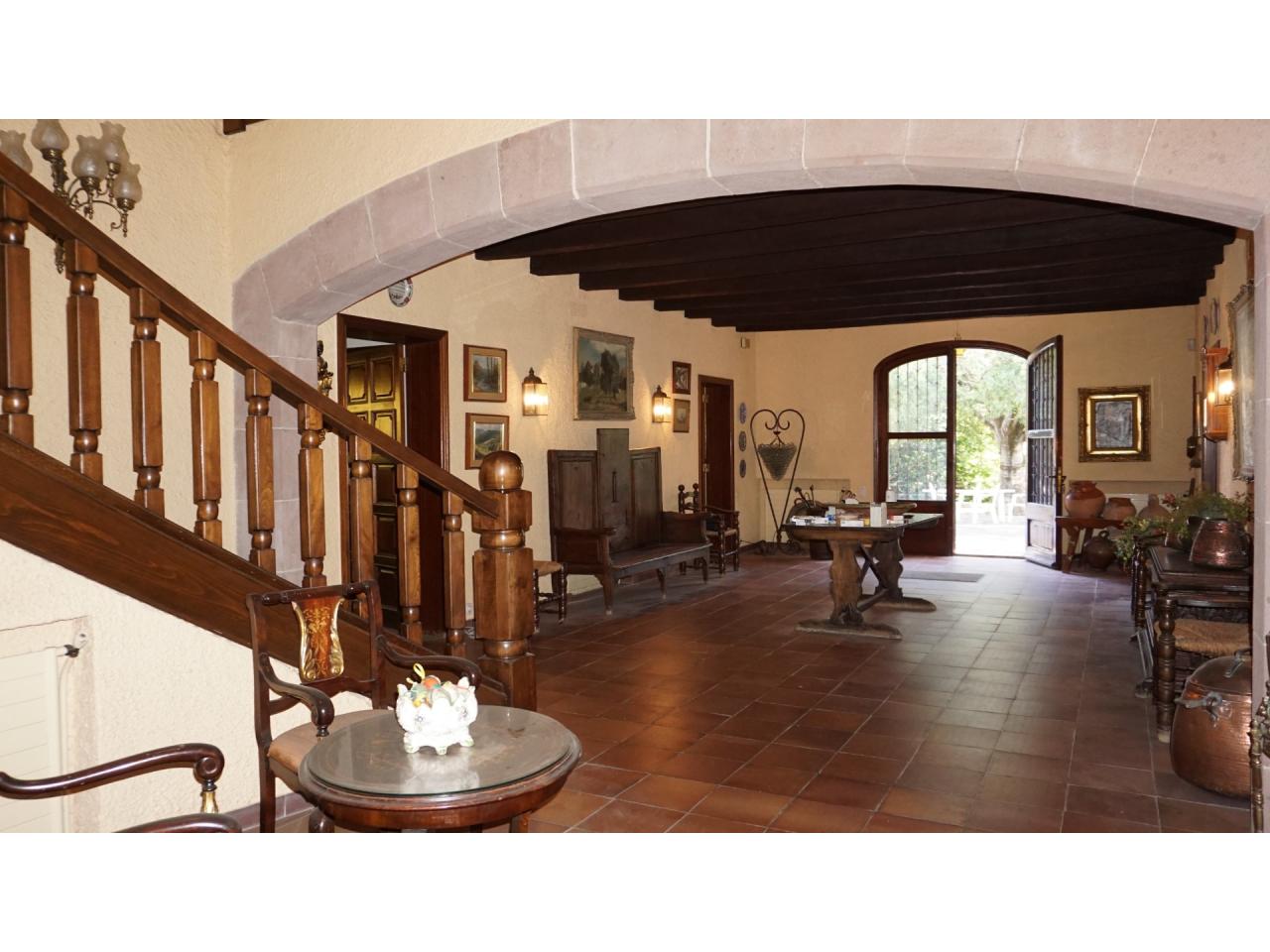 Catalan farmhouse in La Roca del Vallés