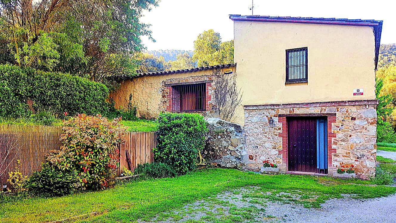 Venta de Masía rehabilitada en Llinars del Valles