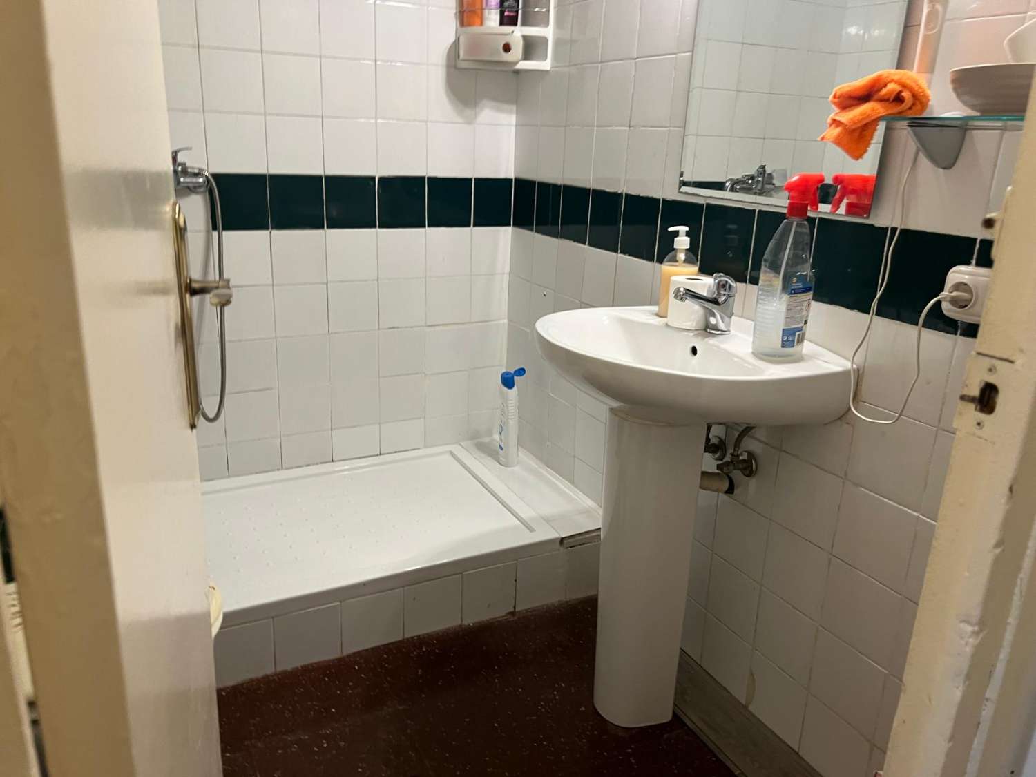 venta de piso de cuatro habitaciones en sant celoni