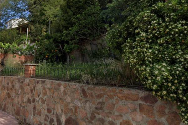 Garaje a la venta en parcela urbana y edificable con agu...