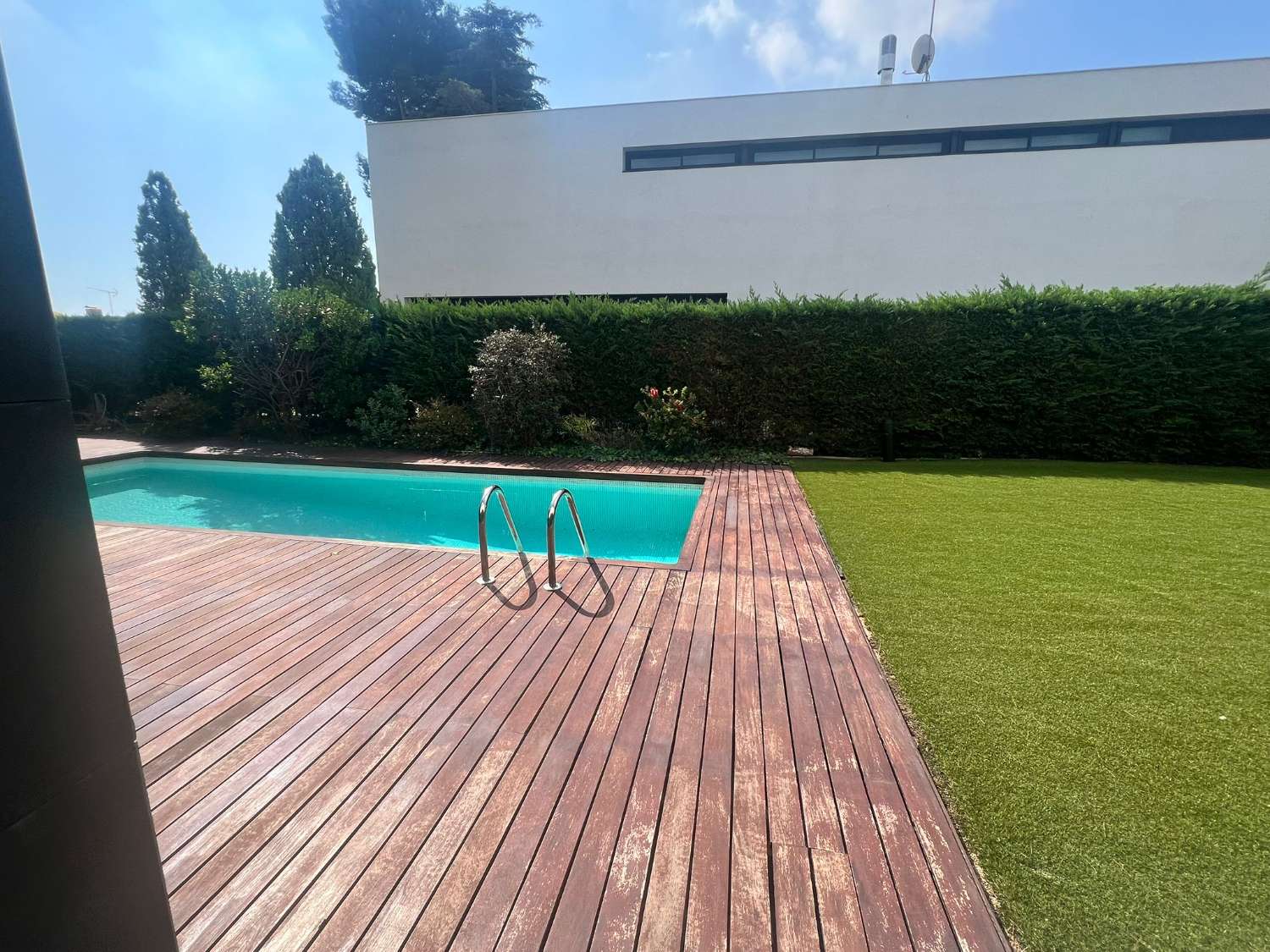 Moderna casa de lujo con vistas al mar en Premià de Dalt – a solo 20 minutos de Barcelona