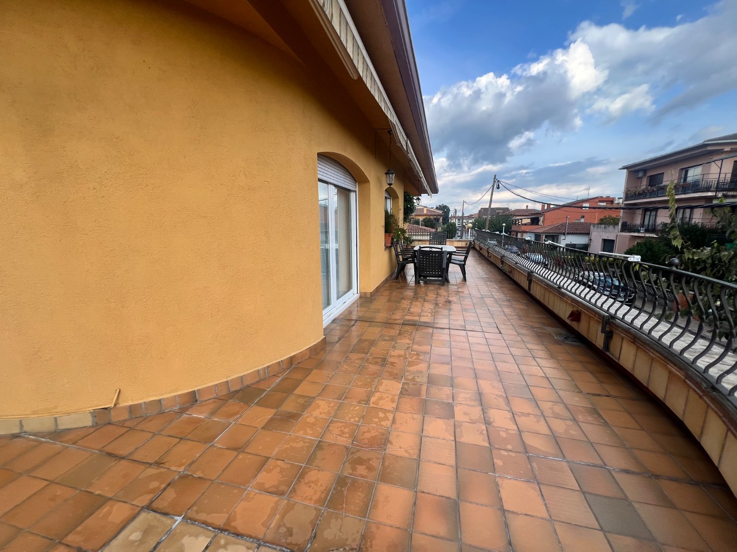Venta de gran casa en Riells i Viabrea
