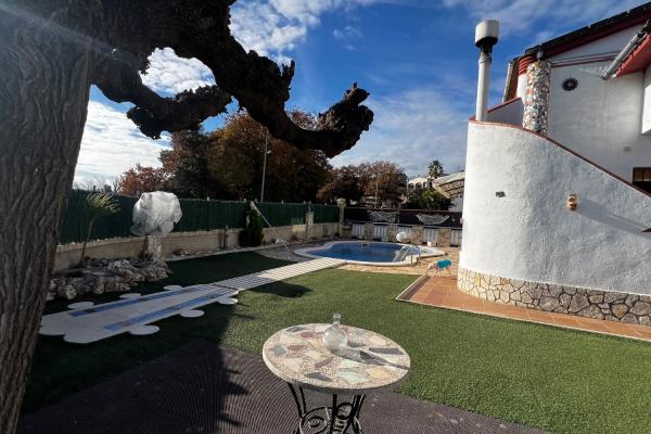 屋 出售 在 Tordera